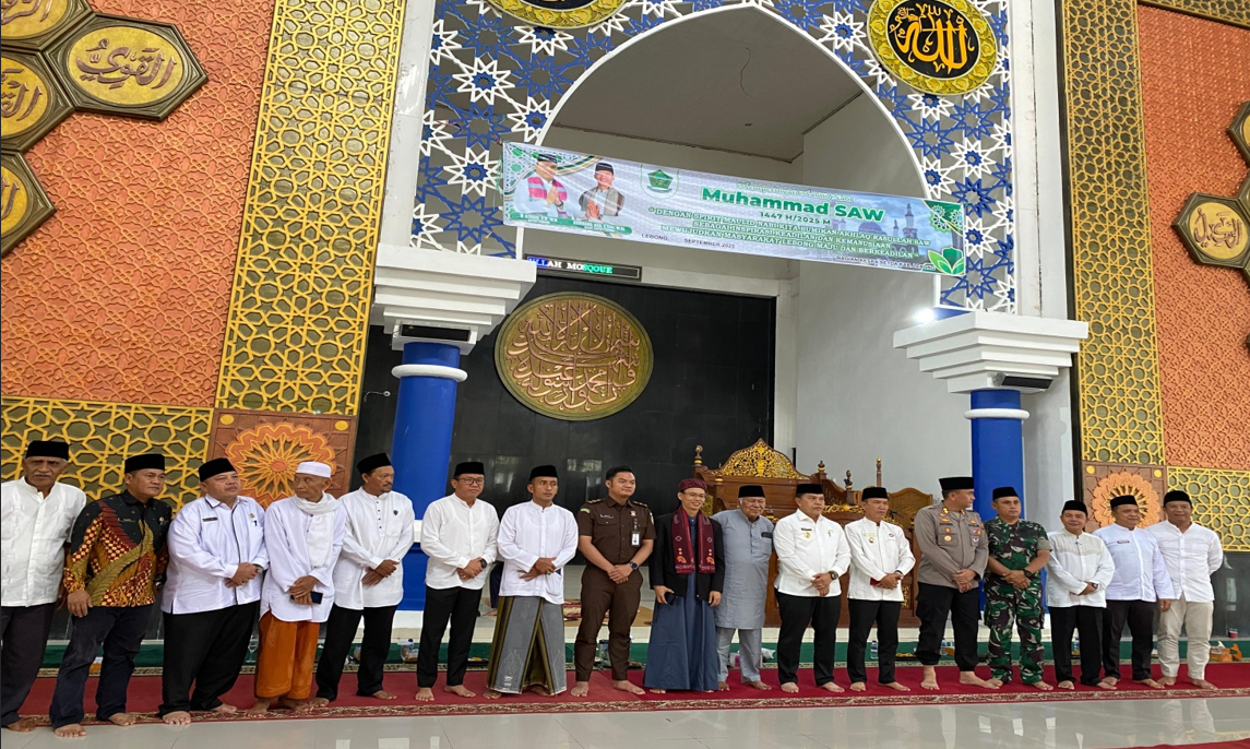 PEMKAB LEBONG GELAR PERINGATAN MAULID NABI MUHAMMAD SAW DI MASJID AGUNG SULTAN ABDULLAH, “DENGAN SPI